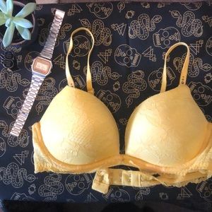 Yellow Push up Bra🌻⭐️